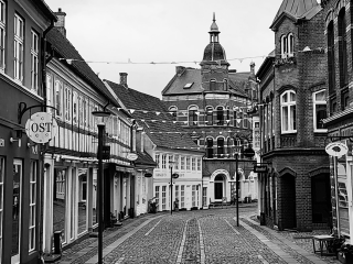 Sommerhall�j i Korsgade 